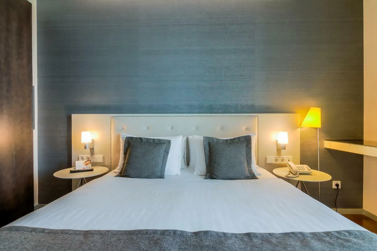 Hotel Cismigiu Bukarest 4*,